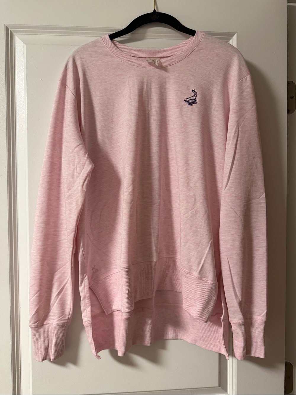 NWOT Women’s Light Pink Pinehurst Crewneck Sweater